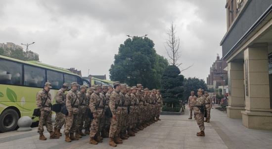 巴南区人武部一行莅临南泉街道调研基层武装部规范化建设